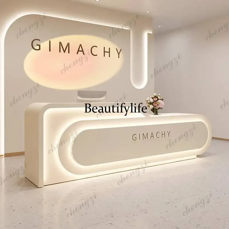 01A Büyük Ekranlı Klinik Resep - Office Furniture Logo incelemesi ve fiyatı